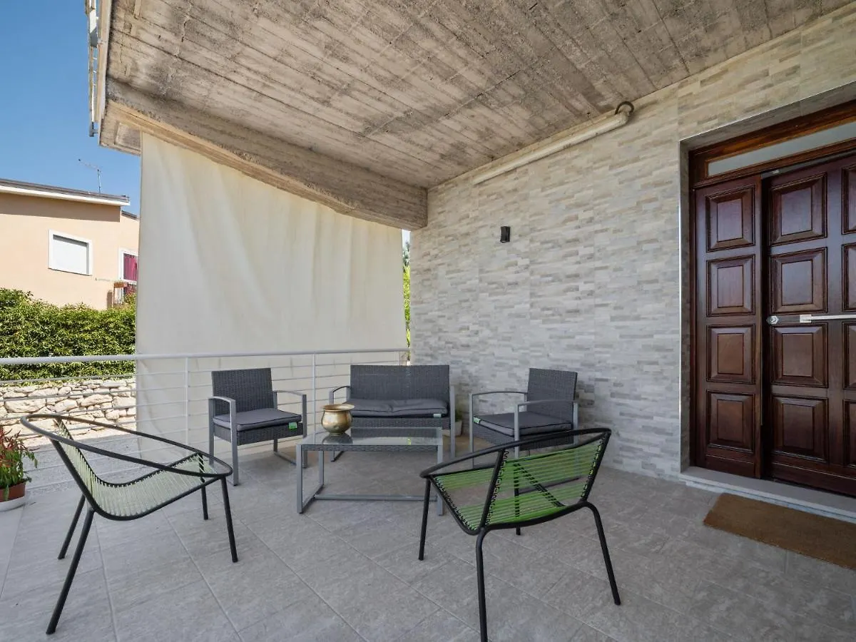 Belvilla By Oyo Modern Villa In Nissoria With Pool