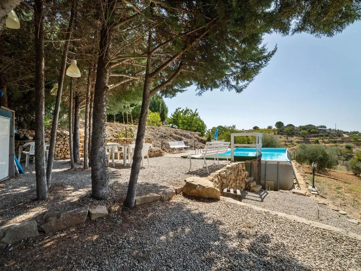 Belvilla By Oyo Modern Villa In Nissoria With Pool